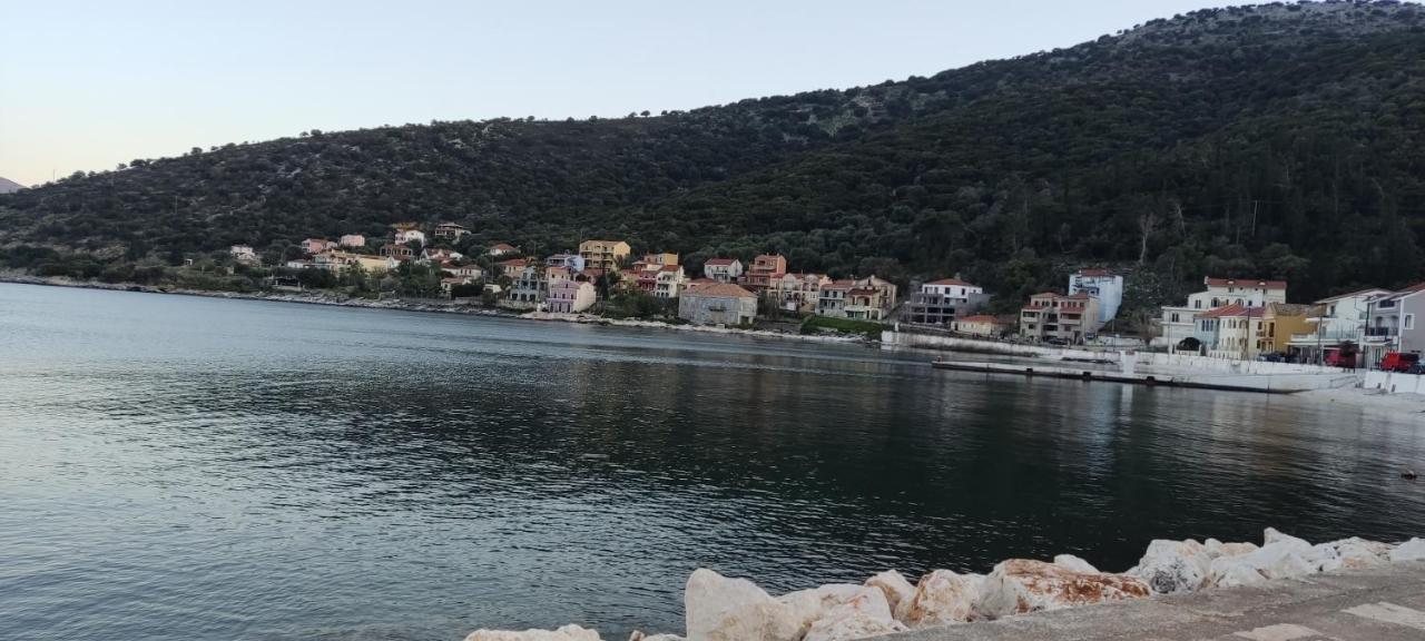 Chloe Attic Villa Agia Efimia Buitenkant foto