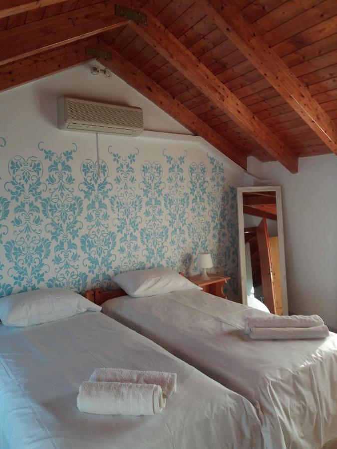 Chloe Attic Villa Agia Efimia Buitenkant foto