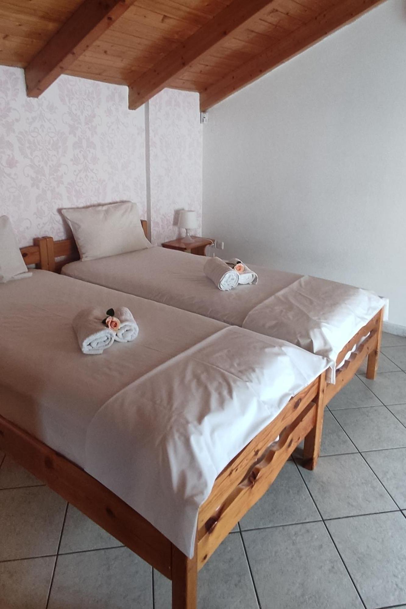 Chloe Attic Villa Agia Efimia Buitenkant foto