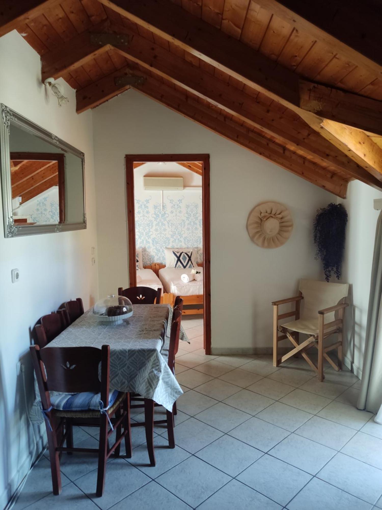 Chloe Attic Villa Agia Efimia Buitenkant foto